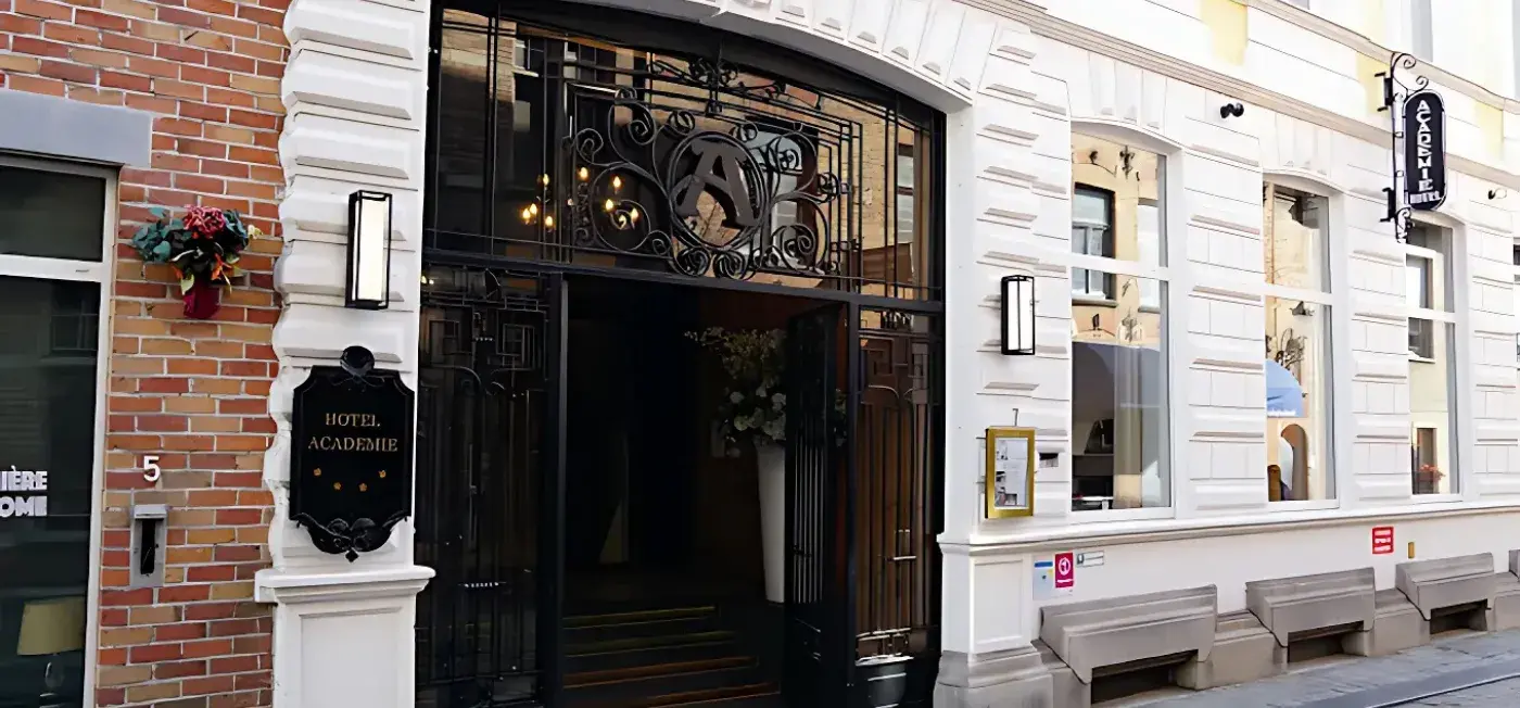 Dukes Academie Hotel