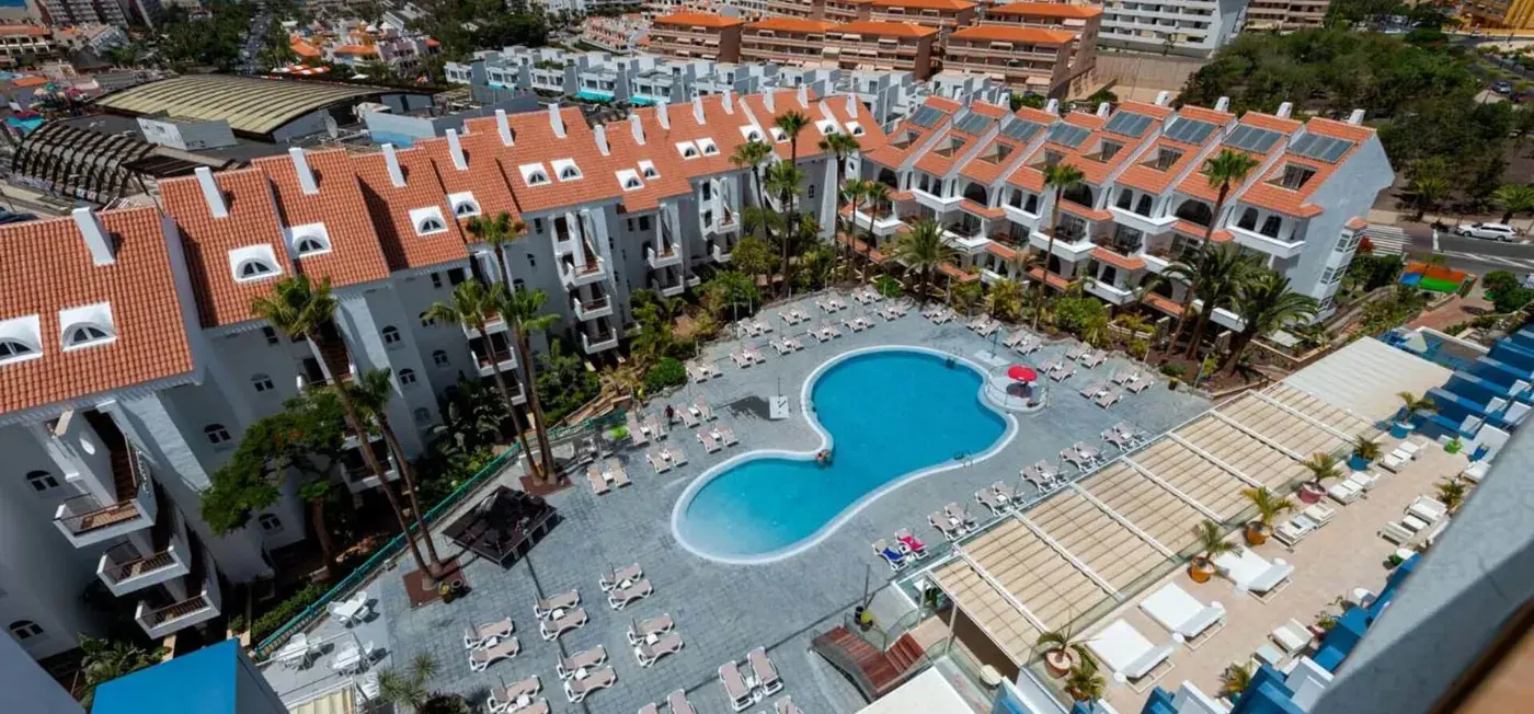 Paradise Park Fun Lifestyle Hotel