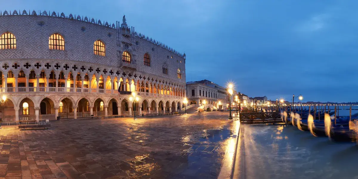 Doge's Palace view of Rome, Italy