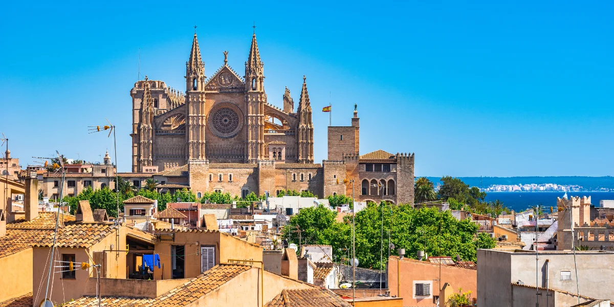 Catedral-Basílica de Santa María de Mallorca View of Barcelona, Spain