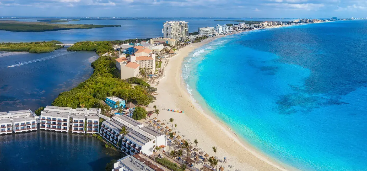 Ocean view of Cancun, Mexico